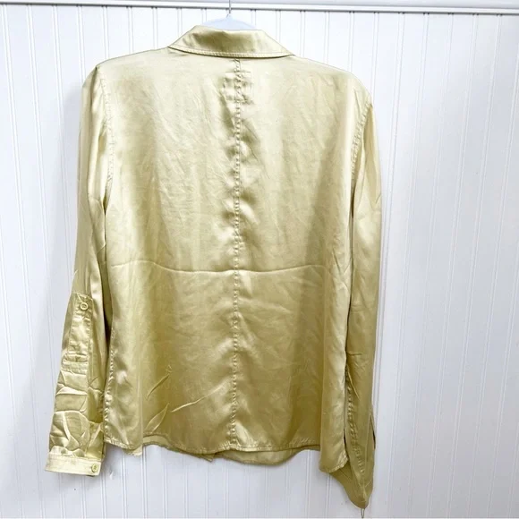 GO by GoSilk Light Chartreuse Yellow/Green 100% Silk Button Up Blouse Size XL - Picture 2 of 6